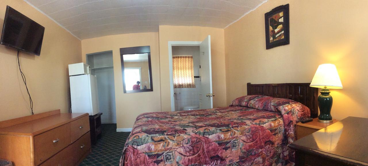 Kenwood Motel Kenton Exterior photo