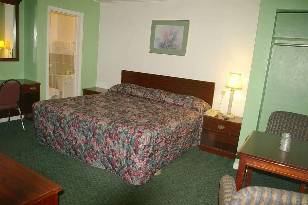 Kenwood Motel Kenton Exterior photo